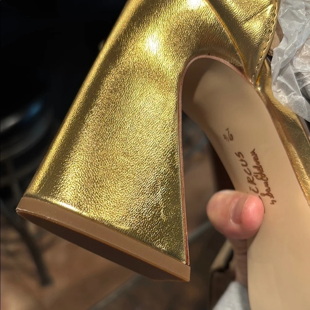 Circus by Sam Edelman Women's Gold Chunky platform Heels size 9.5 - Picture 10 of 13